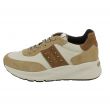 Sneaker Beige in Pelle con Borchie