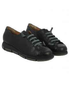 Sneaker in pelle nera con lacci elastici